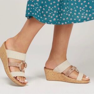 Skechers Cali Beverlee Sail Away Cream Cork Wedge Sandals 10 Women’s